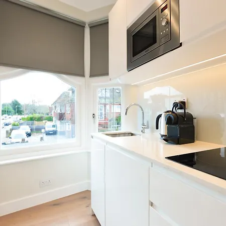 Golders Green Serviced Apartments By Concept Apartments-3